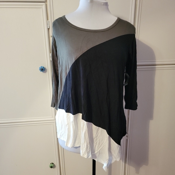 Karen Kane Tops - Karen Kane Colorblock Asymmetrical Top